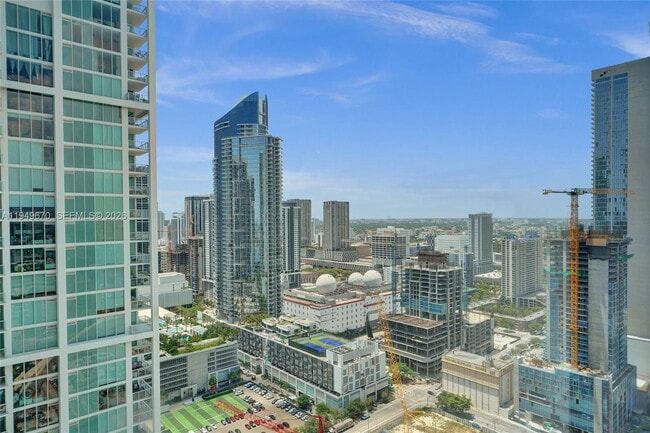 Building Photo - 1100 Biscayne Blvd