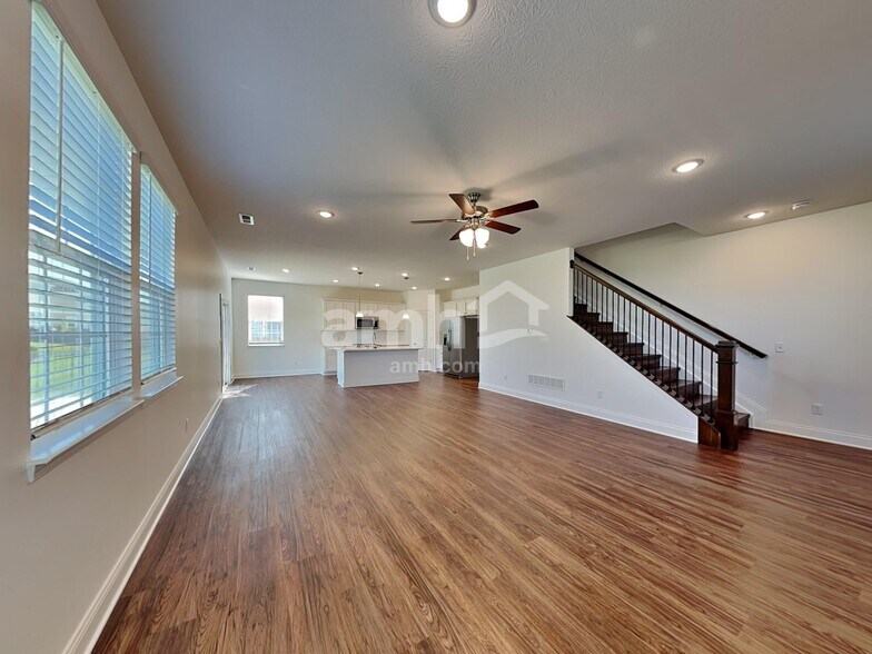 Building Photo - 8383 Merlin Dr