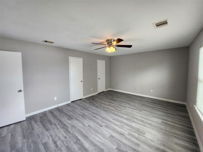 Building Photo - 20718 Blanton Brook Dr