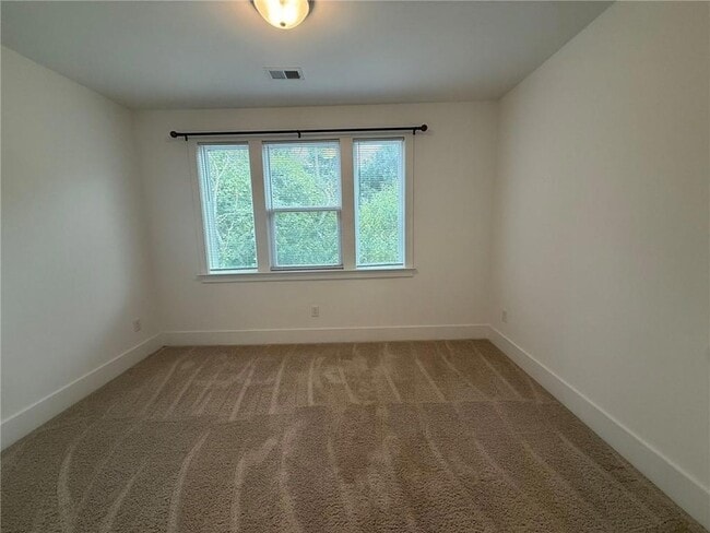 Building Photo - 1531 Layton Ln NW