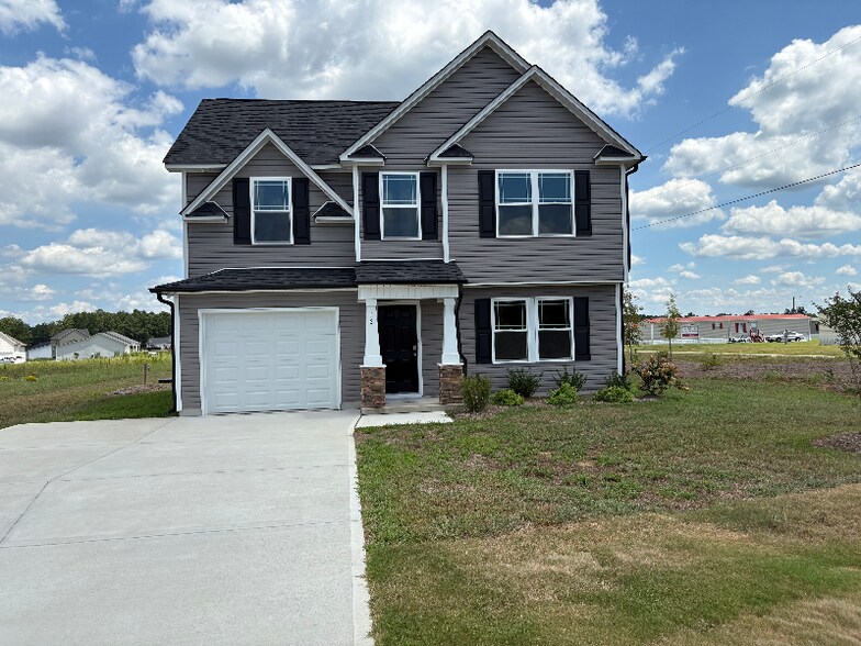 Primary Photo - 16 Shiloh Dr