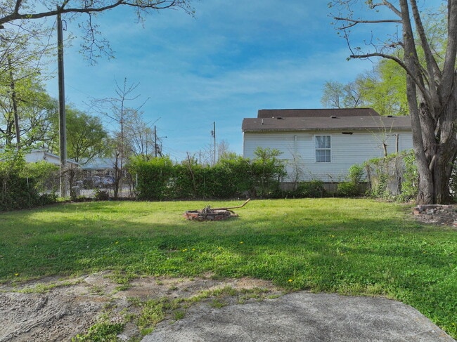 Building Photo - Updated 2BR/2BA Home | Rare Second Bath, Efficient Layout