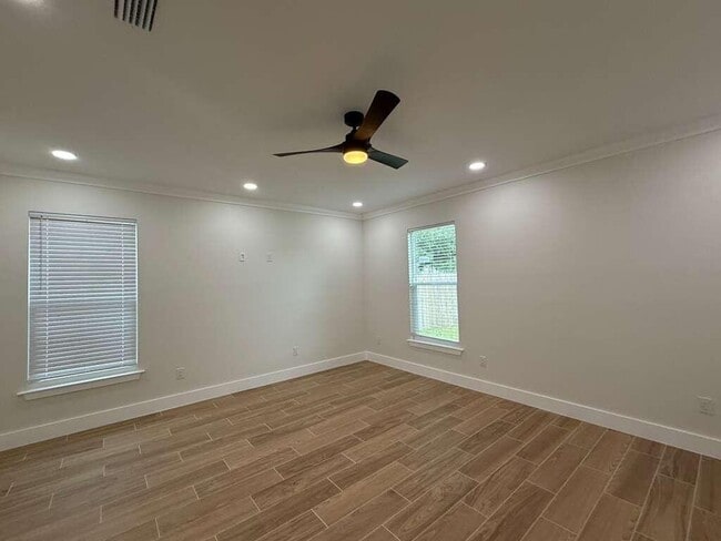 Building Photo - 361 County Line Rd