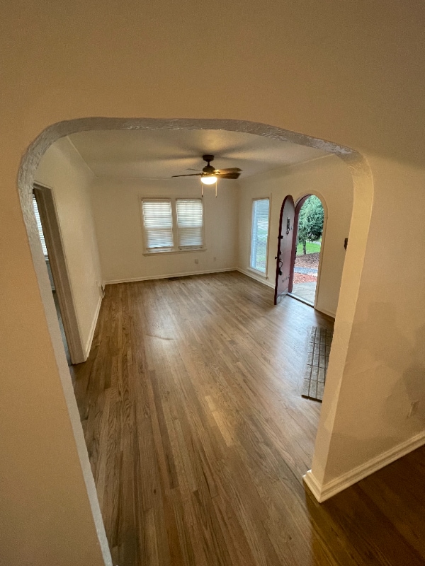 Building Photo - 917 W Magnolia St