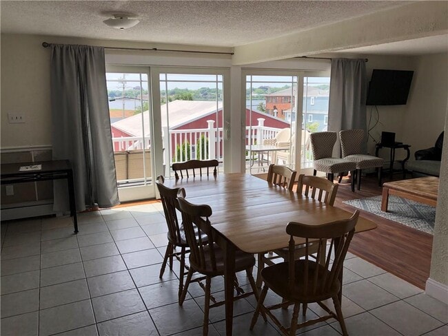 Building Photo - 8 Seascape Ave