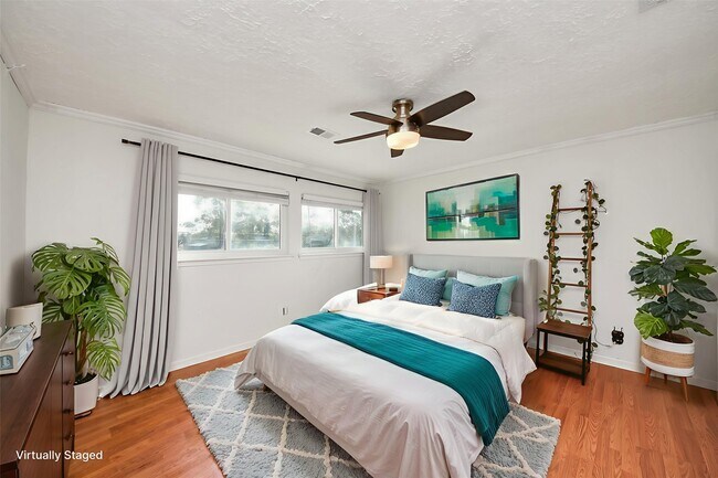 Building Photo - 601 E Castle Harbour Dr