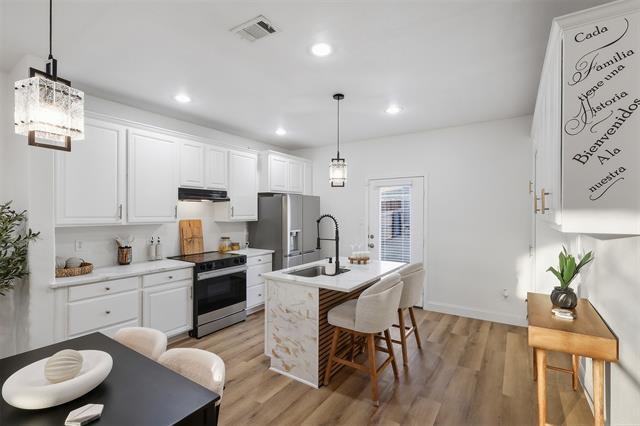 Building Photo - 4026 Autumnwood Ln