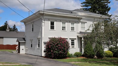 Building Photo - 204 Worth St