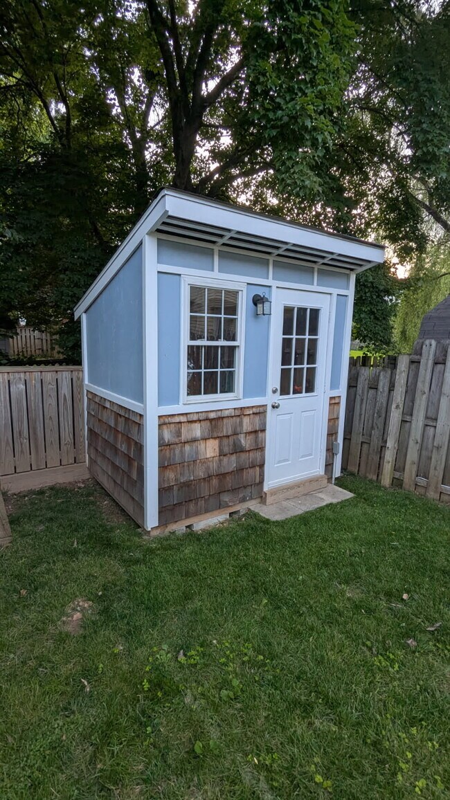 Building Photo - 106 Long Meadow Ct