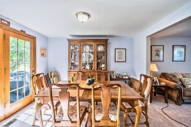 Building Photo - 4304 Royalview Dr