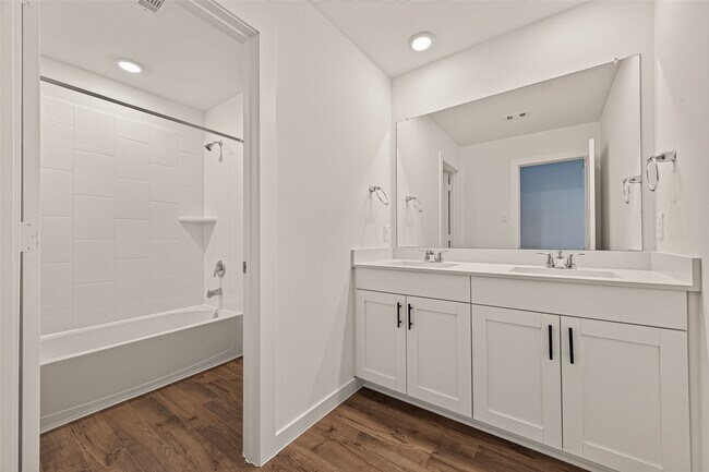 Building Photo - 3527 Lovebird Ln