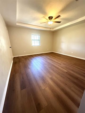 Building Photo - 11 Maree Ct