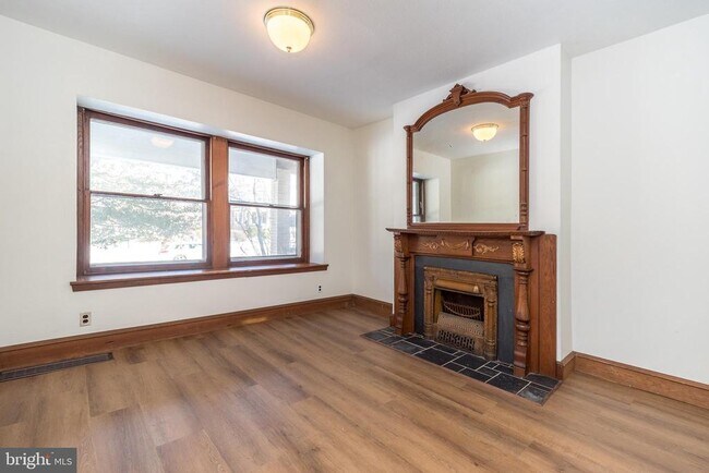 Building Photo - 7738 Ardleigh St