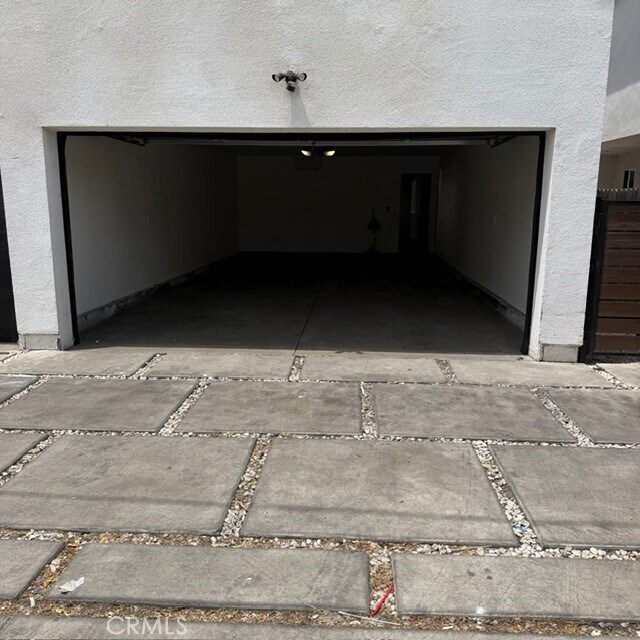 Building Photo - 5874 Towne Ave