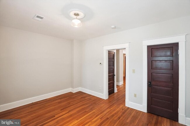 Building Photo - 118 N Peyton St