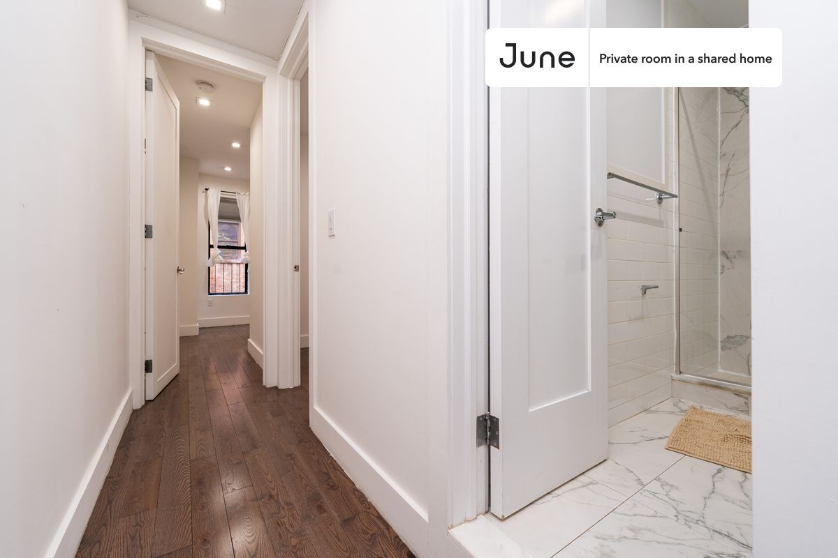 Building Photo - Room in Shared 4 bed/2 bath home in West Harlem