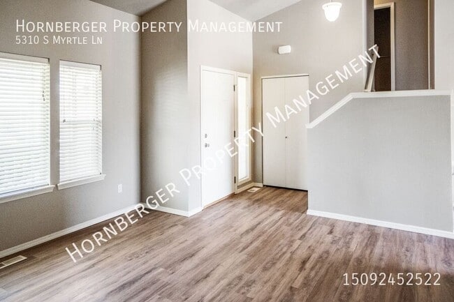Building Photo - 5310 S Myrtle Ln