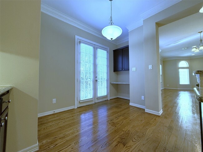 Building Photo - 5305 Egbert St