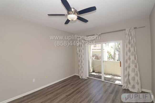 Building Photo - 545 Lands End Way