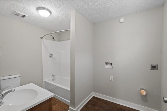 Building Photo - 6816 Avenue C
