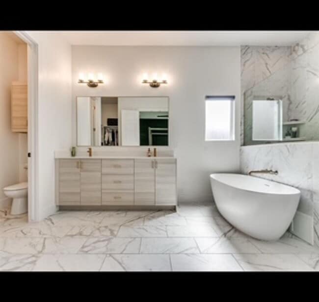 Building Photo - Gated Community - Beautiful, Spacious Home...