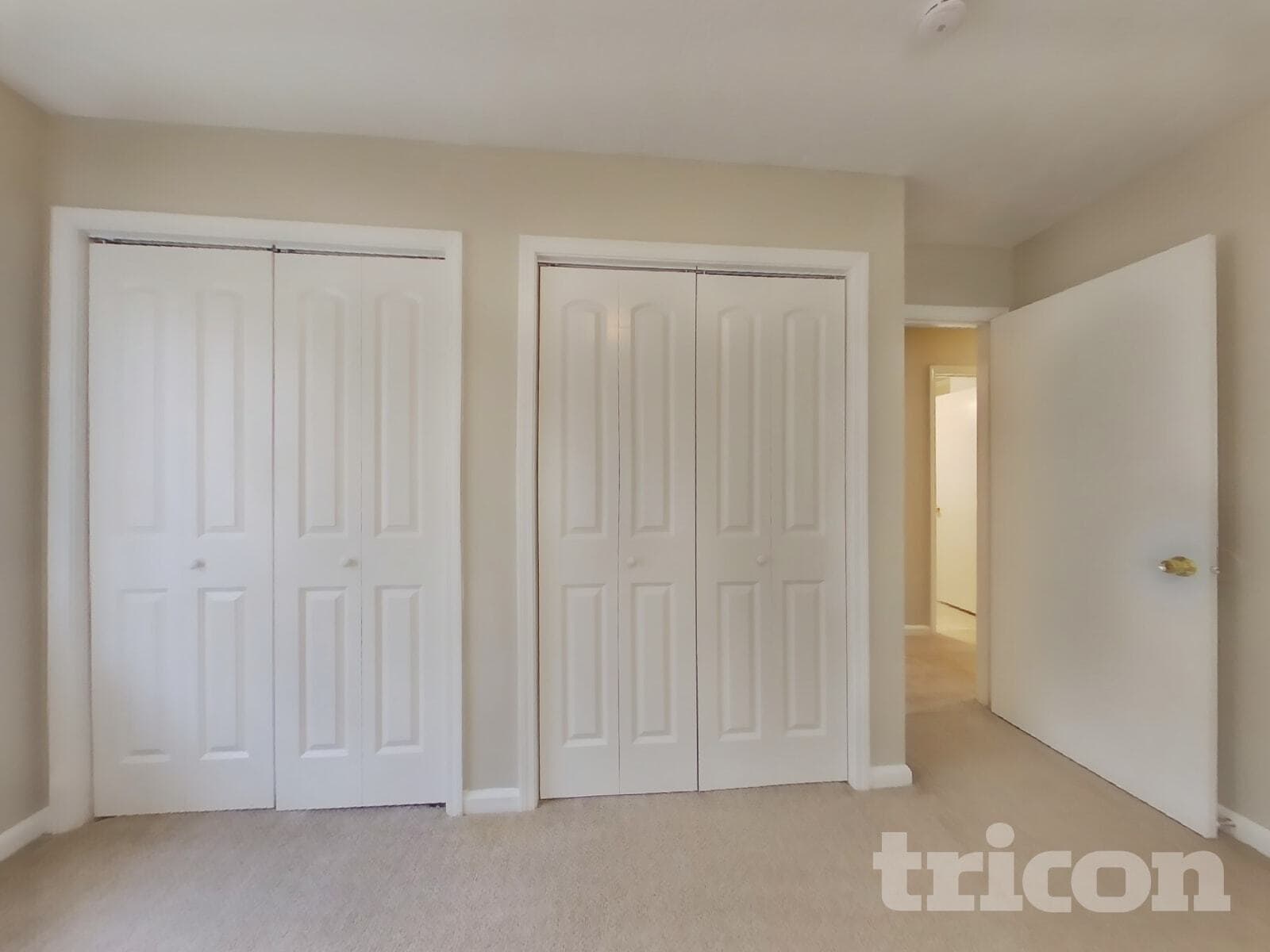 Building Photo - 3842 Wesley Dr