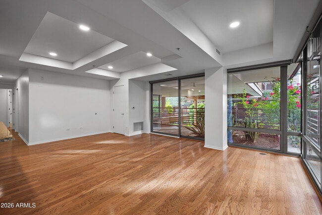 Building Photo - 7141 E Rancho Vista Dr