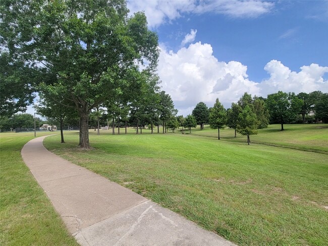 Building Photo - 17715 Laguna Trail Dr