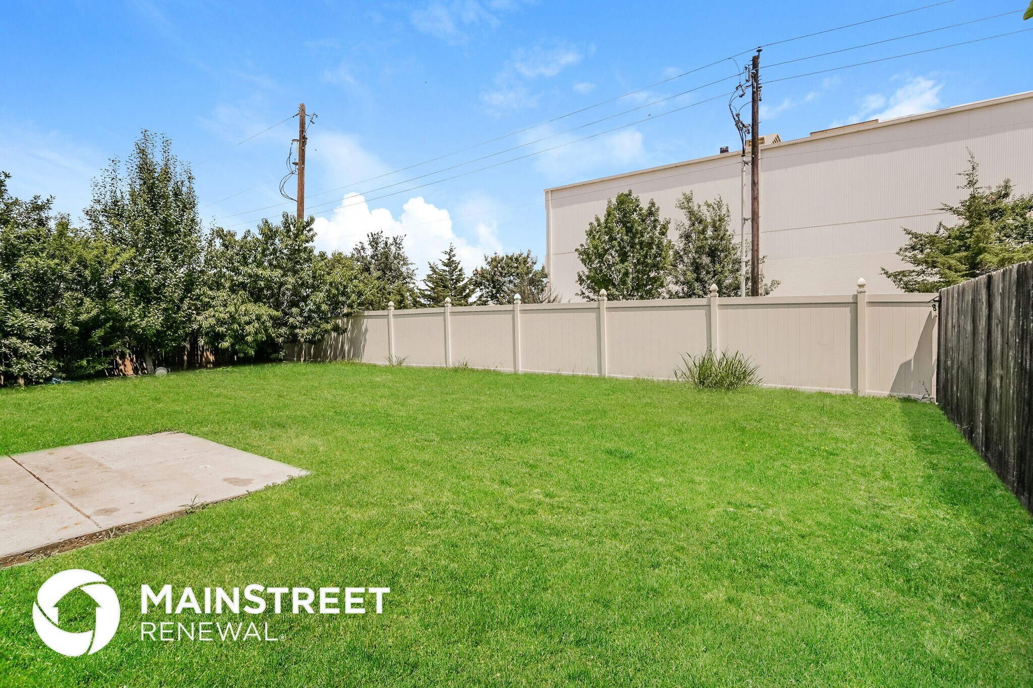 Building Photo - 123 Harvest Hill Ln