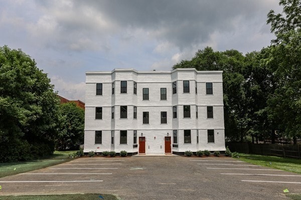 Building Photo - 45-47 Clement Ave