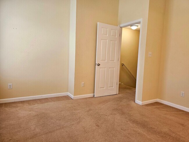 Building Photo - 135 S Comanche Cluster