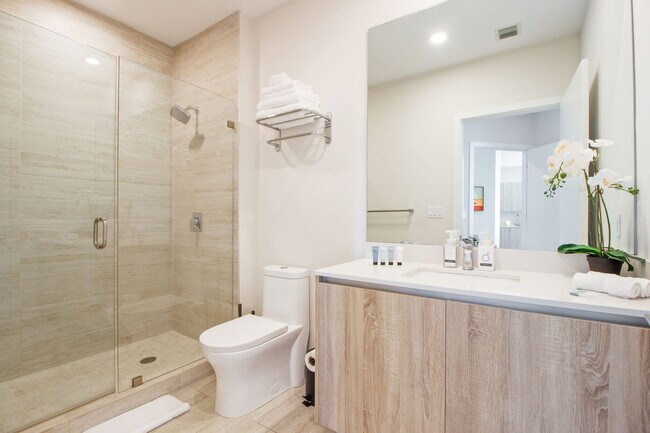 Building Photo - 3900 Biscayne Blvd