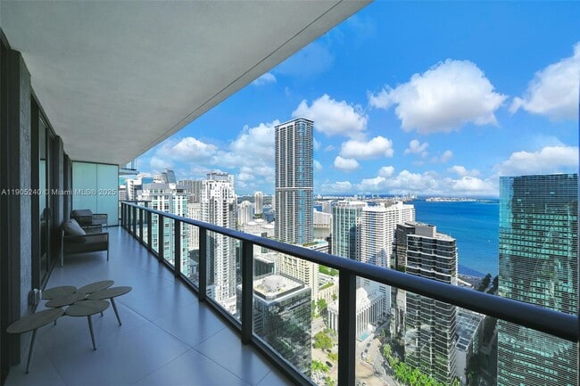 Building Photo - 1300 S Miami Ave