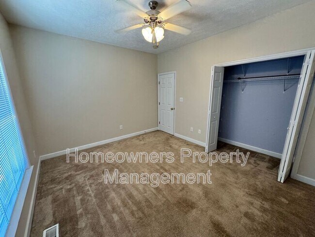 Building Photo - 3537 Maccumber Ct
