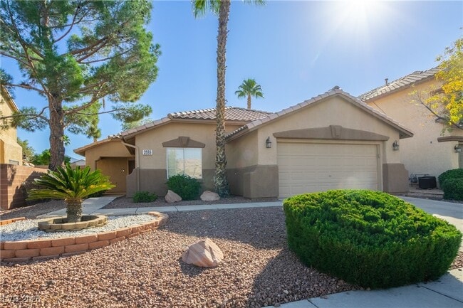 Building Photo - 2555 Sundew Ave