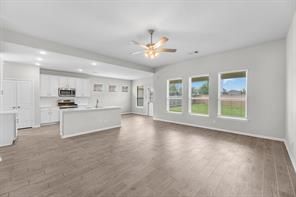 Building Photo - 24430 Piney Harbor Ln