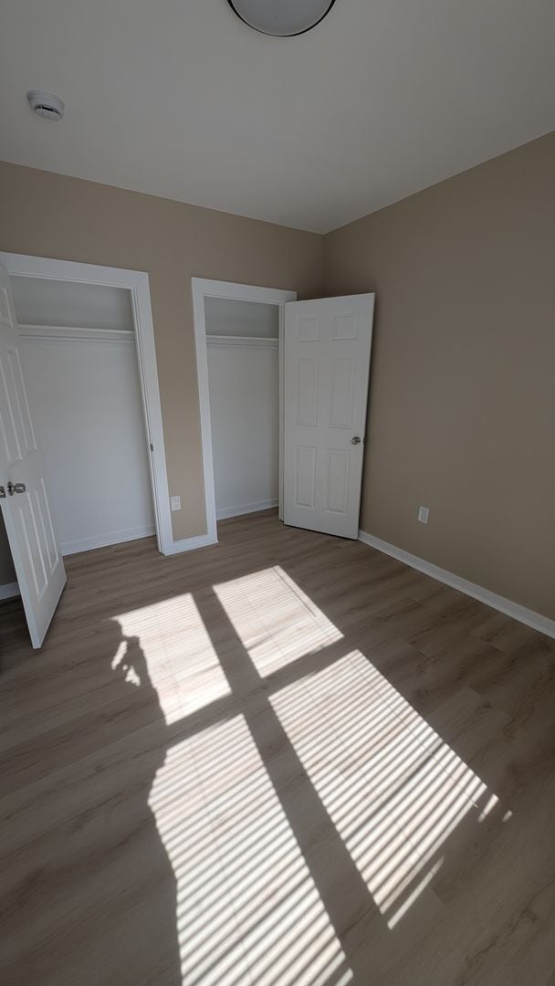 Building Photo - Newly Renovated Two-Bedroom