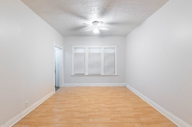 Building Photo - 235 W 110th St