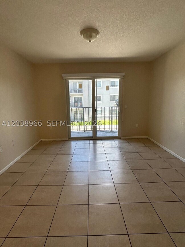 Building Photo - 15460 SW 284th St