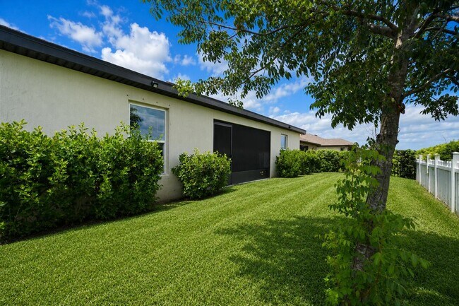 Building Photo - 5318 Imagination Dr