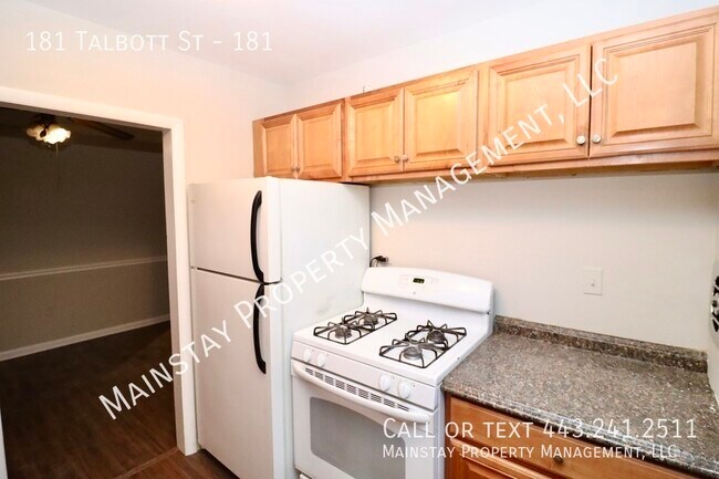 Building Photo - 181 Talbott St