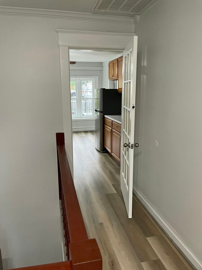 Building Photo - 201 Union St