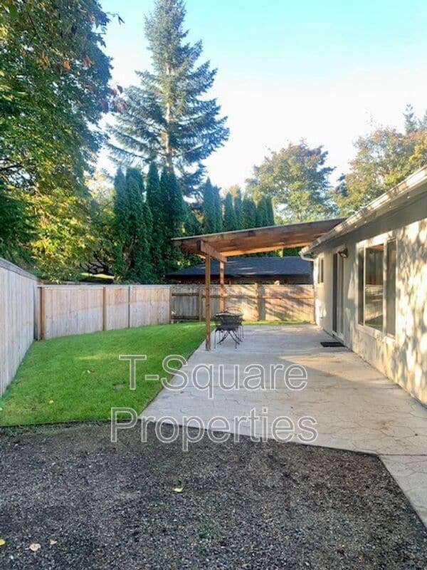 Building Photo - 18114 145th Pl NE