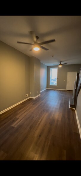 Building Photo - 1231 Mulberry St