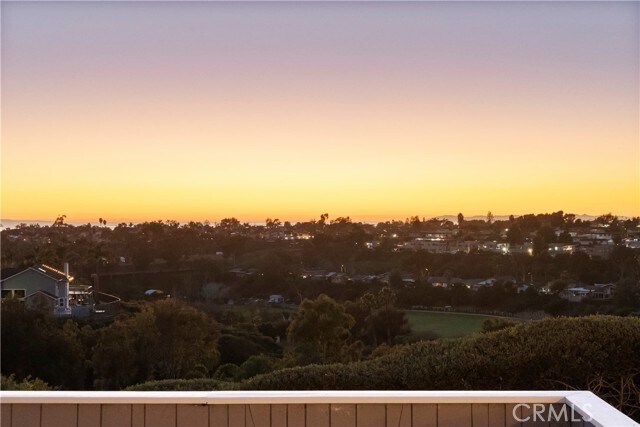 Building Photo - 703 Calle Brisa