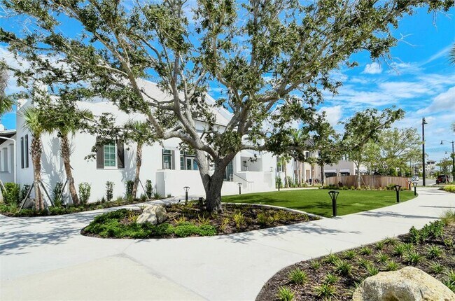 Building Photo - 17600 Opal Sand Dr