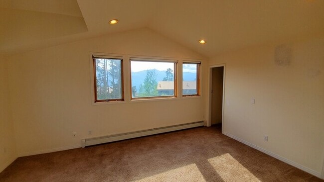 Building Photo - Perfect Townhome in the Boreas Pass Neighborhood