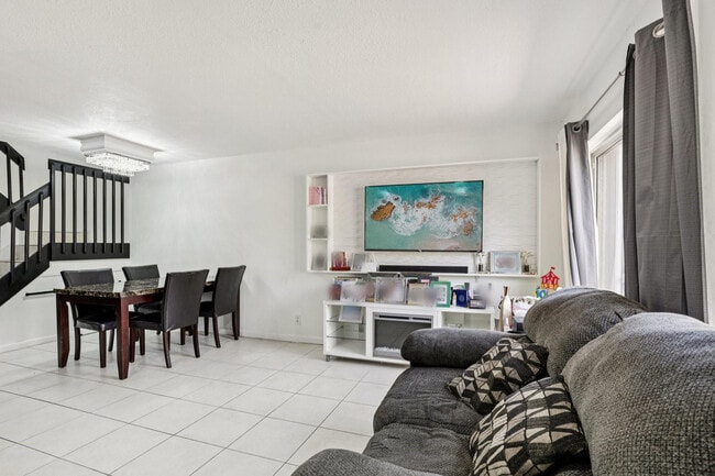 Building Photo - 5843 Woodlands Blvd