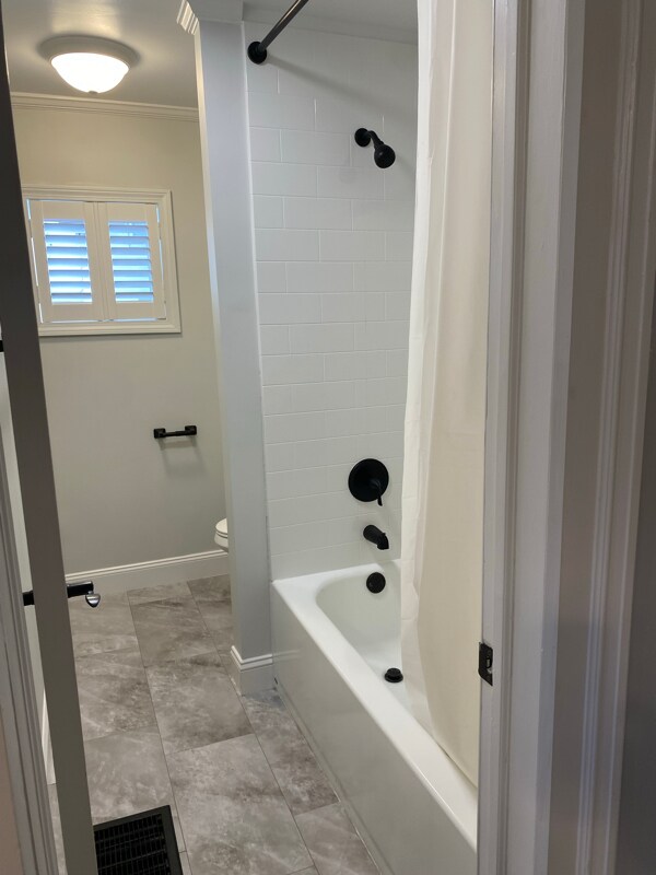 Building Photo - 8 Harrison Ave