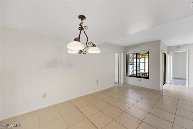 Building Photo - 3625 Boca Ciega Dr